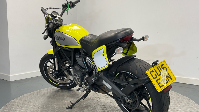 Ducati Scrambler Flat Track Pro (MY16)